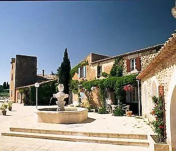 Mas De La Tour Hotel Gargas