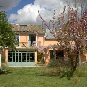 *** Affittacamere Mas Du Petit Claux Francia